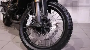 Benelli Leoncino 800 (2022 - 26)  (9)