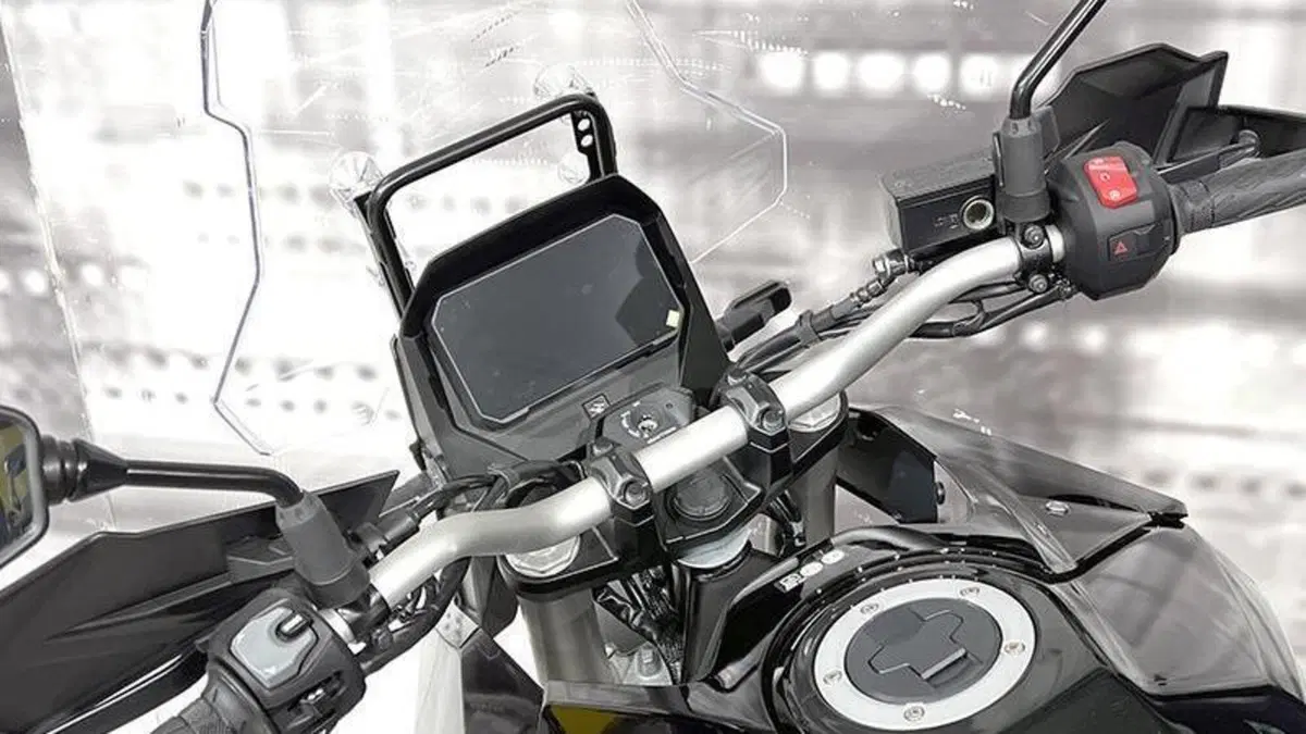 Suzuki V-Strom 800SE (2023 - 24)  (6)