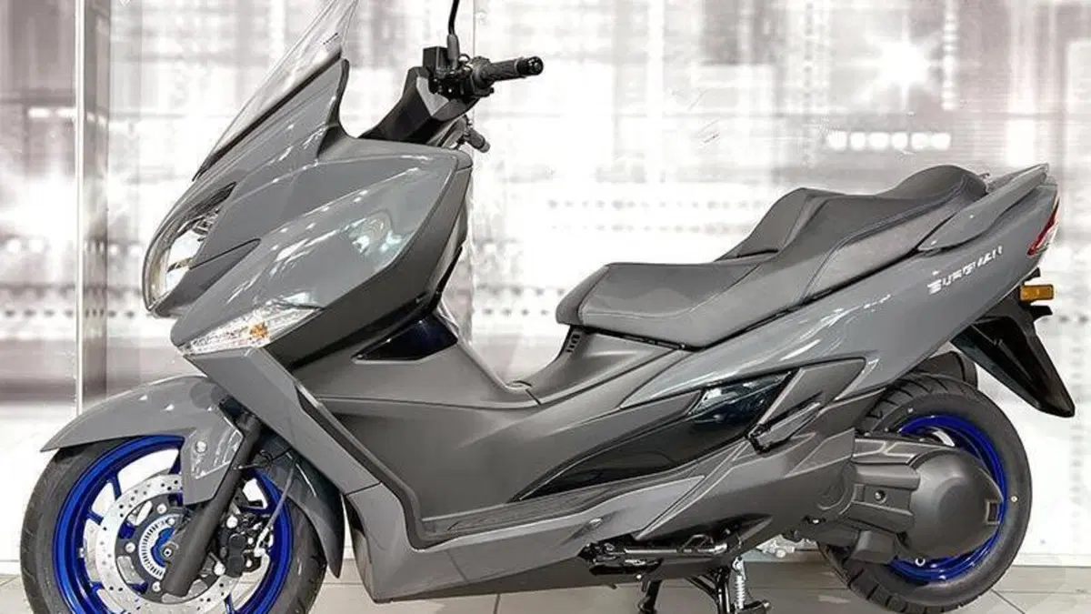 Suzuki Burgman 400 (2022 - 24)  (7)