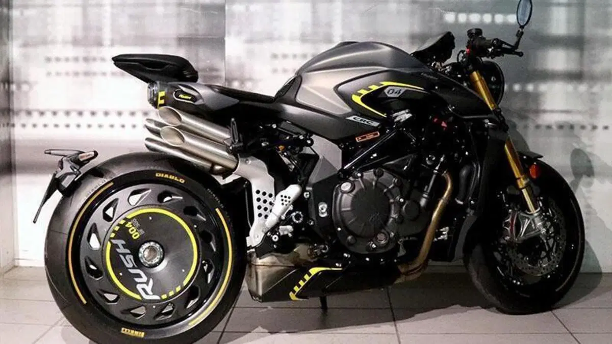MV Agusta Rush 1000 (2021 - 22)  (7)
