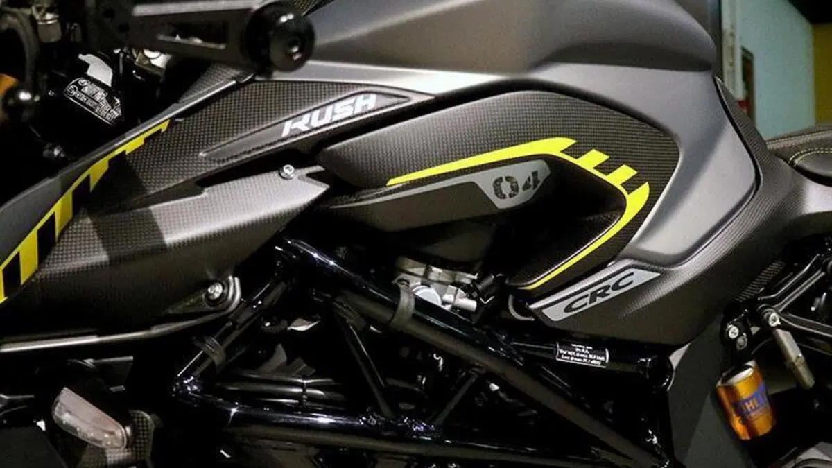 MV Agusta Rush 1000 (2021 - 22)  (8)