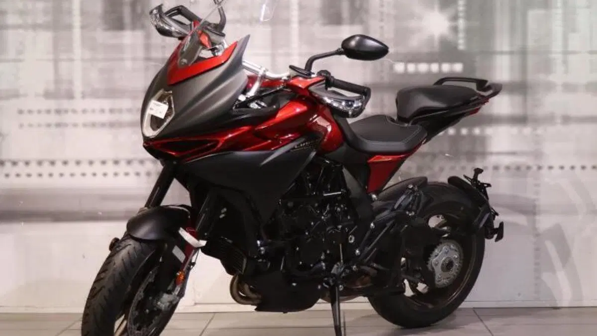 MV Agusta Turismo Veloce 800 Lusso (2021 - 22)  (7)
