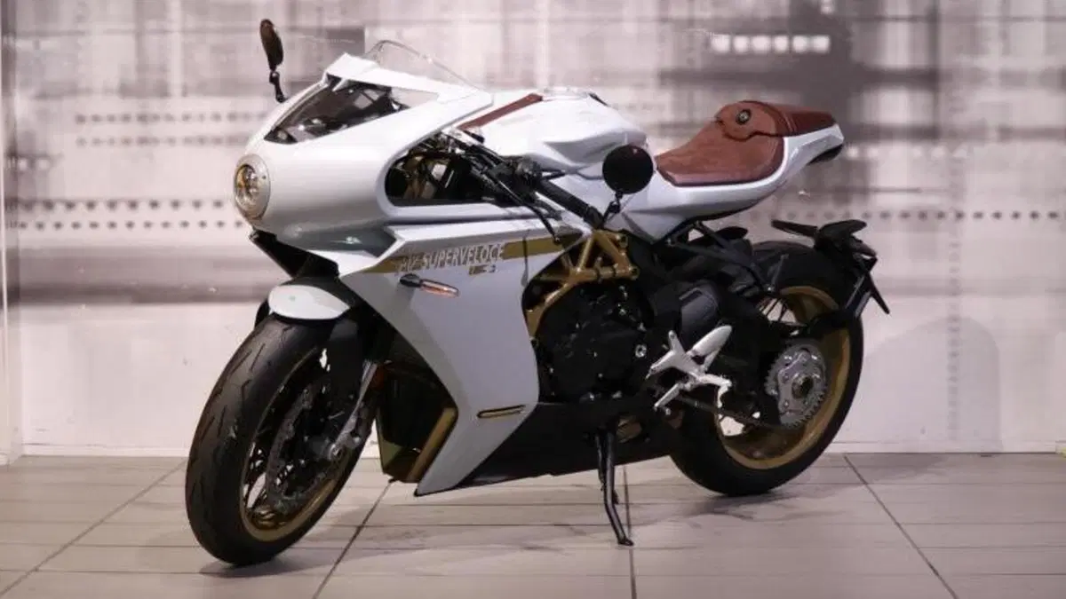 MV Agusta Superveloce 800 S (2021 - 25)  (7)
