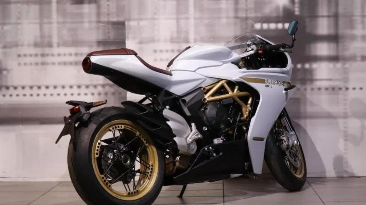 MV Agusta Superveloce 800 S (2021 - 25)  (8)