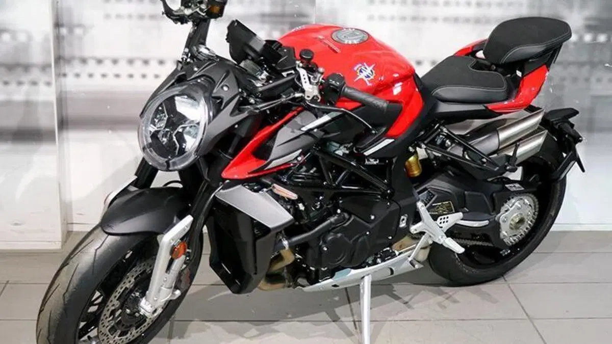 MV Agusta Brutale 1000 RS (2022 - 26)  (6)