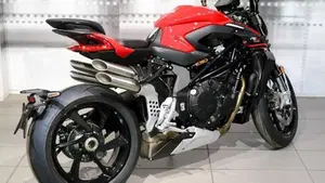 MV Agusta Brutale 1000 RS (2022 - 26)  (7)