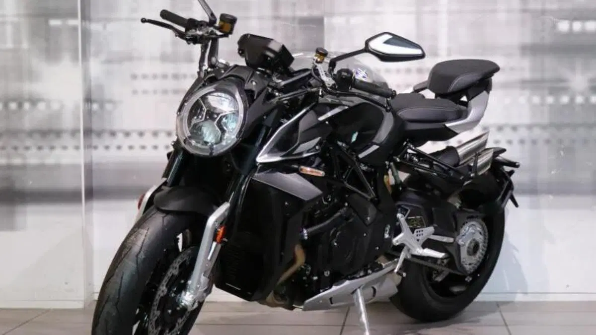 MV Agusta Brutale 1000 RS (2022 - 26)  (7)