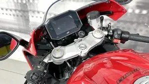 MV Agusta F3 800 Rosso (2021 - 23)  (6)