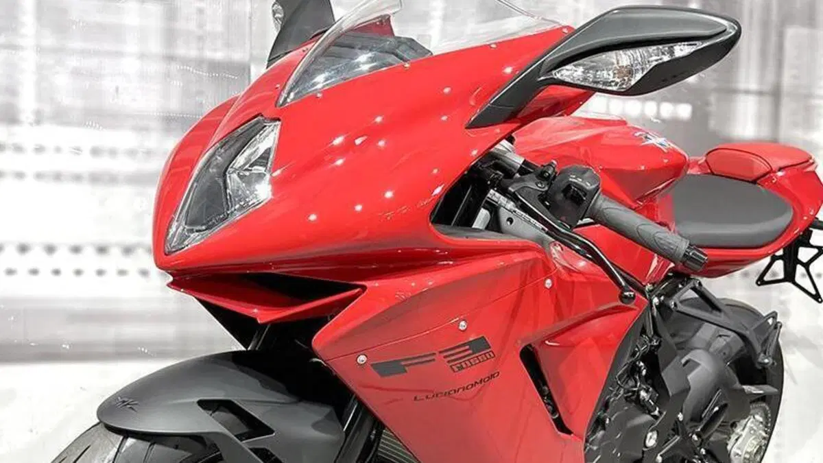 MV Agusta F3 800 Rosso (2021 - 23)  (9)