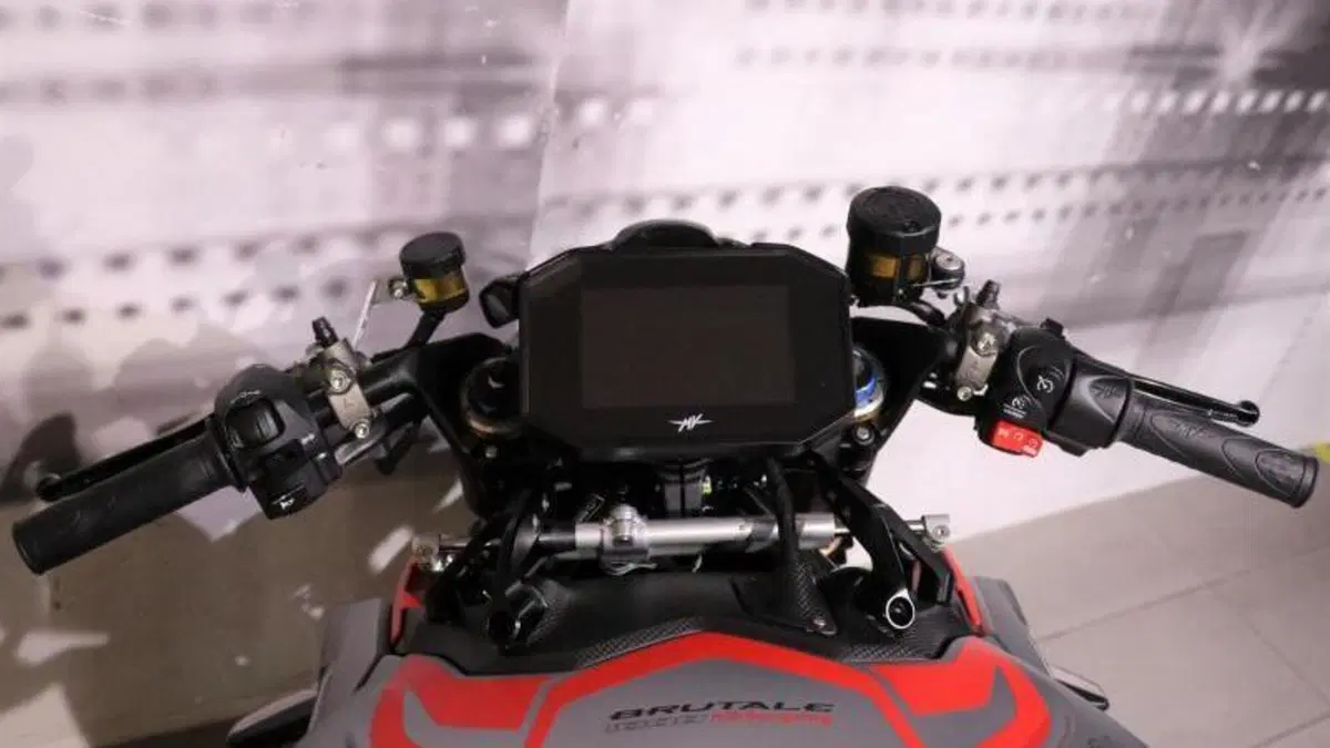MV Agusta Brutale 1000 RR (2021 - 25)  (6)