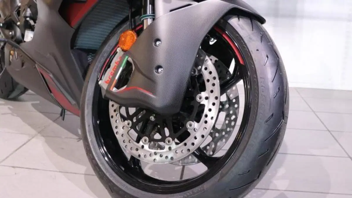 MV Agusta F3 800 RR (2022 - 25)  (9)