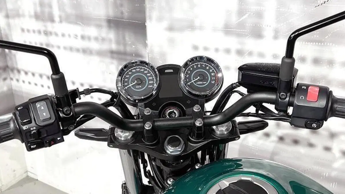 Kawasaki Z 650 RS (2022 - 24)  (6)