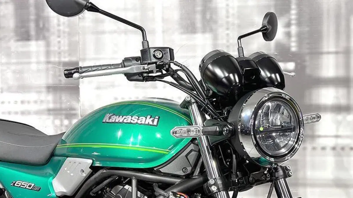Kawasaki Z 650 RS (2022 - 24)  (9)