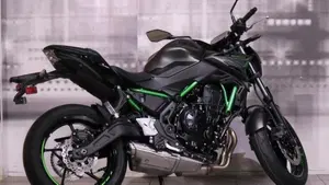 Kawasaki Z 650 (2021 - 24)  (8)
