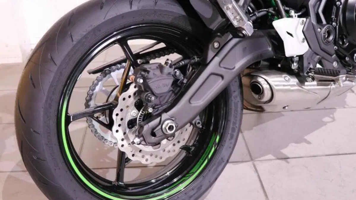 Kawasaki Z 650 (2021 - 24)  (9)