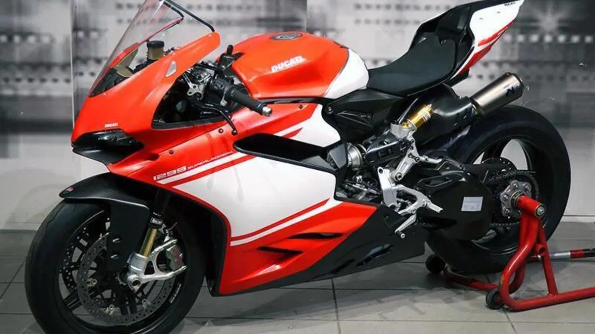 Ducati 1299 Panigale (2015 - 17)  (7)