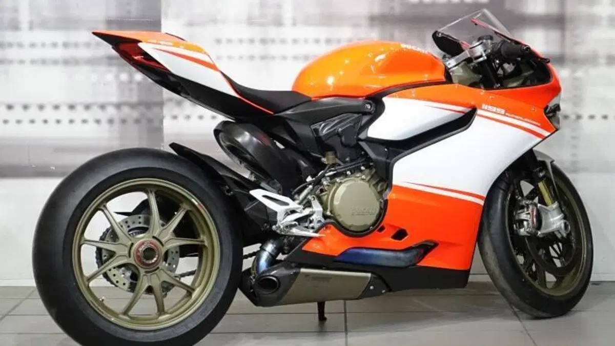 Ducati 1199 Panigale R ABS (2013 - 17)  (8)