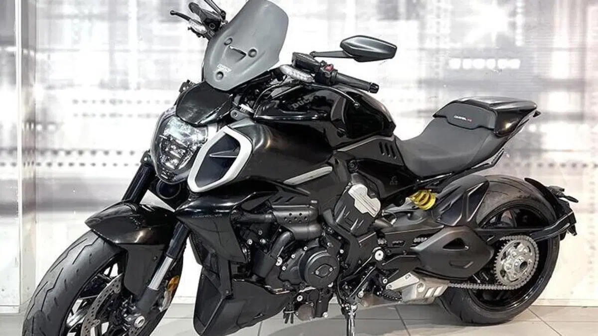 Ducati Diavel V4 (2023 - 26)  (7)