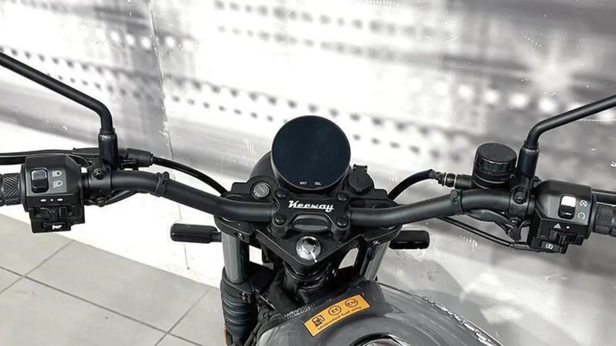 Keeway Motor X-Light 125 (2023 - 26)  (6)