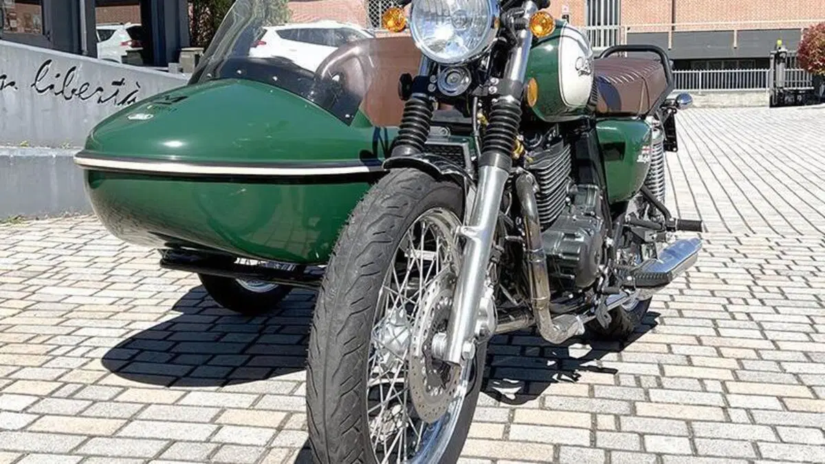 Mash Italia Family Side 400 (2018 - 20)  (8)