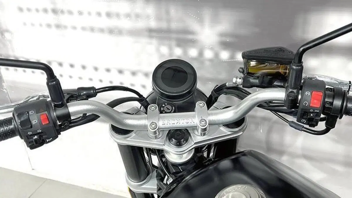 Brixton Motorcycles Crossfire 500 (2021 - 25)  (6)