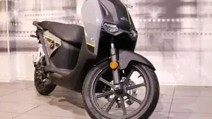 Super Soco CPx (2020 - 24)  (9)