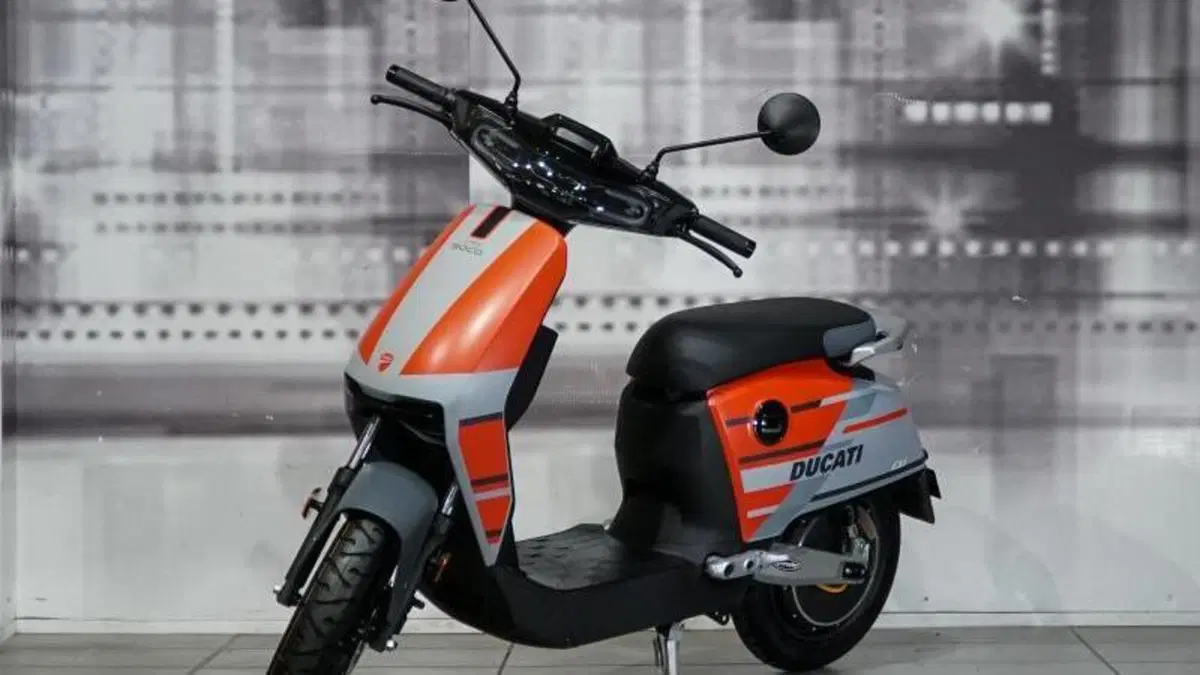 Super Soco Cux (2019 - 24)  (7)