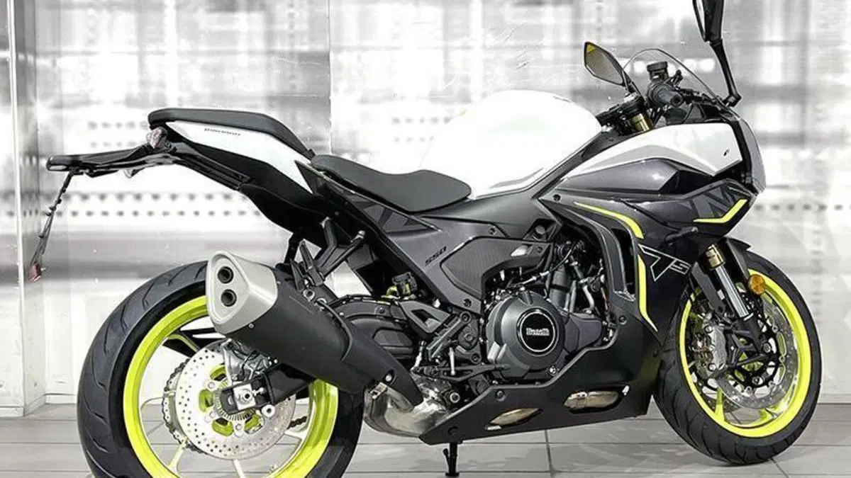 Benelli Tornado 550 (2025 - 26)  (8)