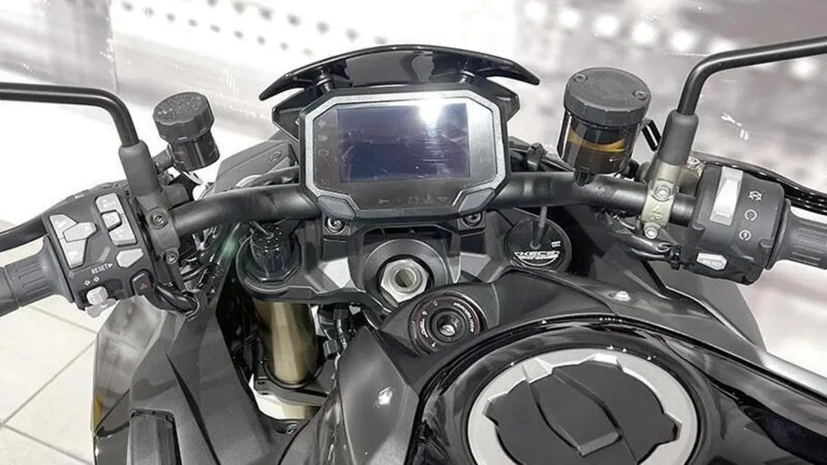 Kawasaki Z H2 SE (2021 - 24)  (6)
