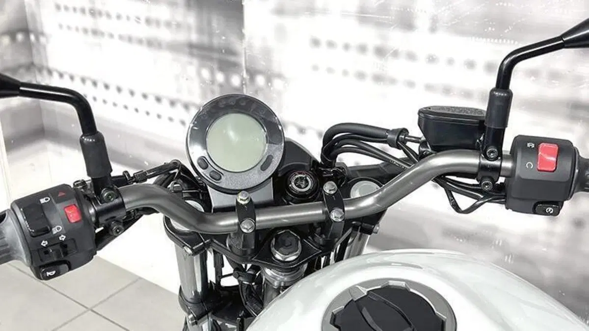 Kawasaki Eliminator 500 (2024 - 26)  (6)