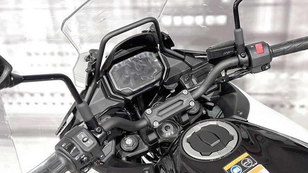 Kawasaki Versys 650 (2025 - 26)  (6)