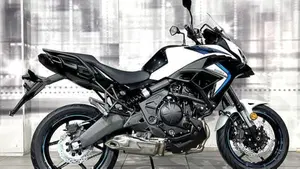 Kawasaki Versys 650 (2025 - 26)  (8)