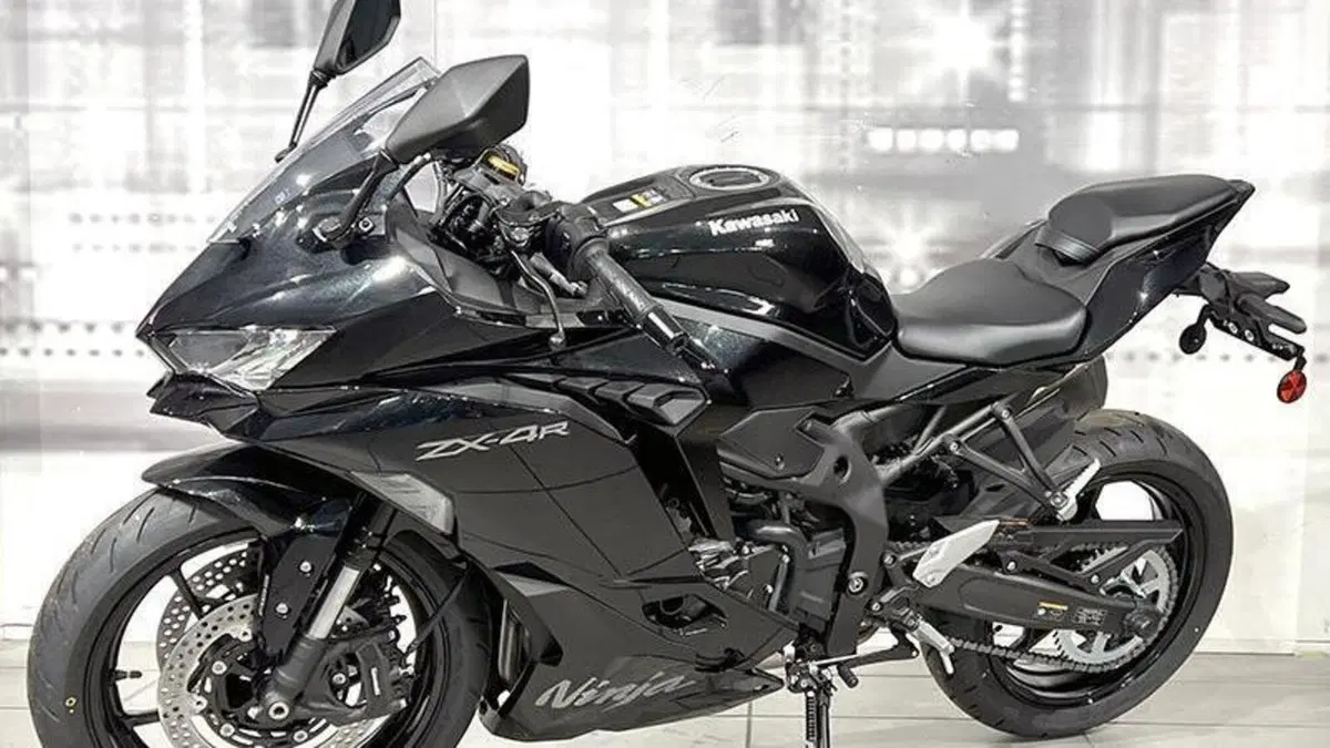 Kawasaki Ninja ZX-4R (2024 - 26)  (7)