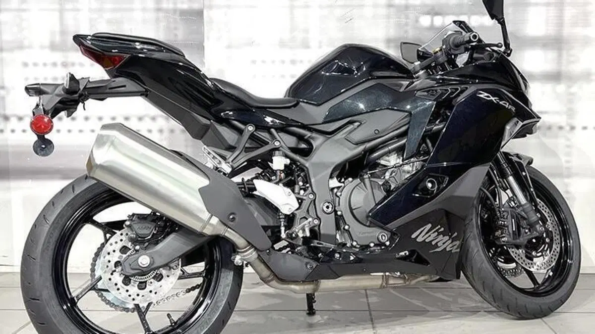 Kawasaki Ninja ZX-4R (2024 - 26)  (8)