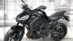 Kawasaki Z 1100 (2026)  (6)