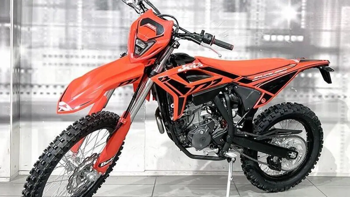 Betamotor RR 125 4T Enduro R (2024 - 26)  (7)