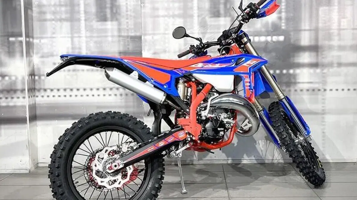 Betamotor RR 125 4T Enduro R (2024 - 26)  (8)