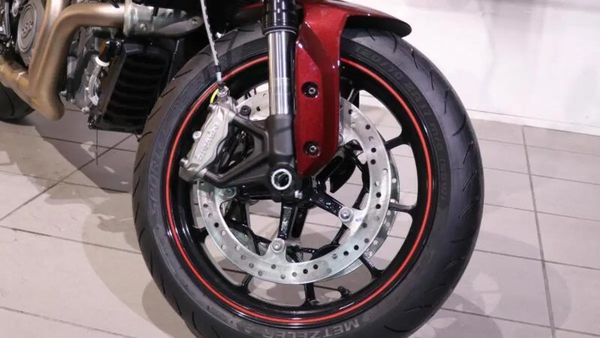 Indian FTR 1200 (2021 - 25)  (9)