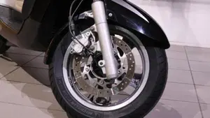 Yamaha XC 300 Versity  (9)