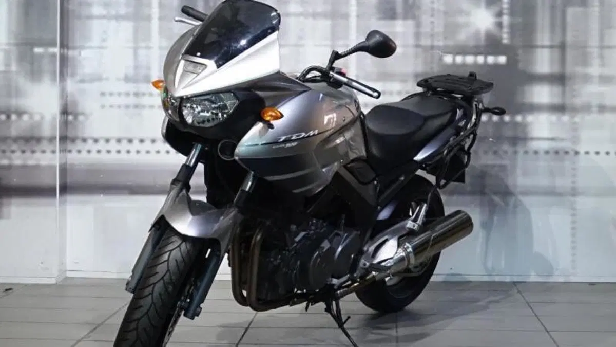 Yamaha TDM 900 (2002 - 14)  (7)