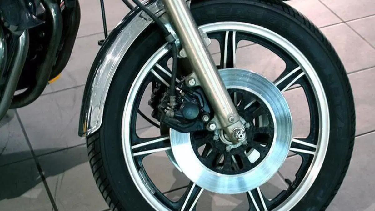 Yamaha XS 1100  (9)