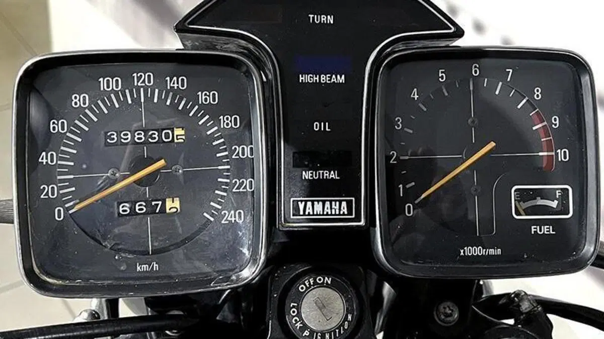 Yamaha XS 1100  (9)