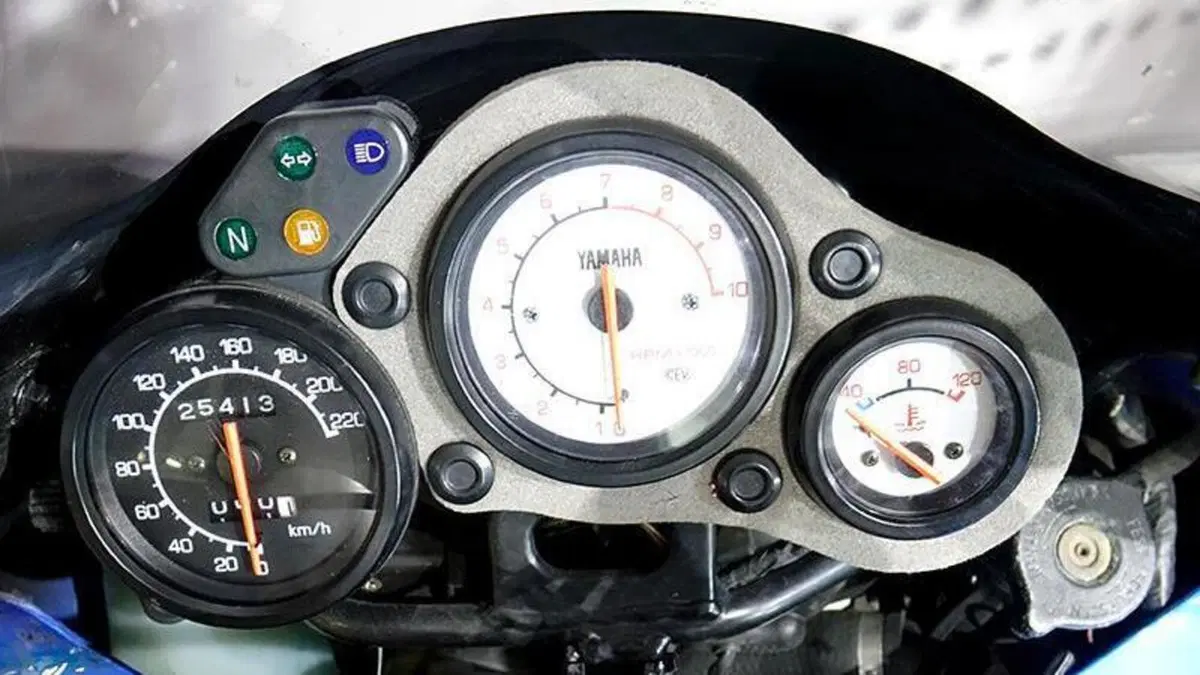 Yamaha SZR 660 (1996 - 98)  (6)