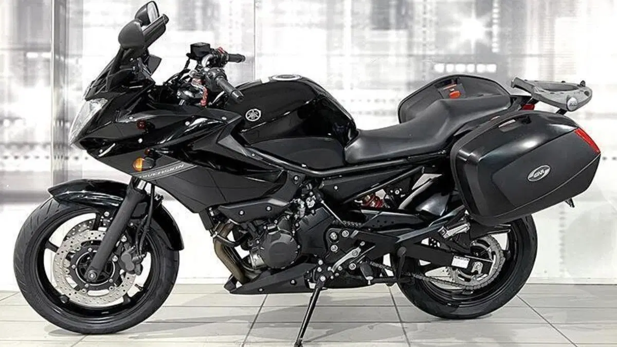 Yamaha XJ6 Diversion (2009 - 15)  (7)