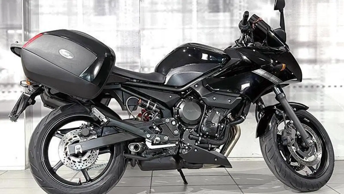 Yamaha XJ6 Diversion (2009 - 15)  (8)