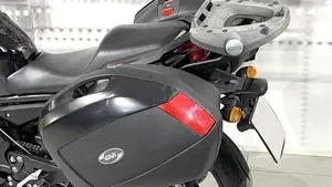 Yamaha XJ6 Diversion (2009 - 15)  (9)