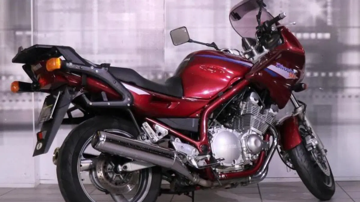 Yamaha XJ 900 S (1994 - 98)  (8)