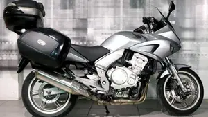 Honda CBF 1000  (7)