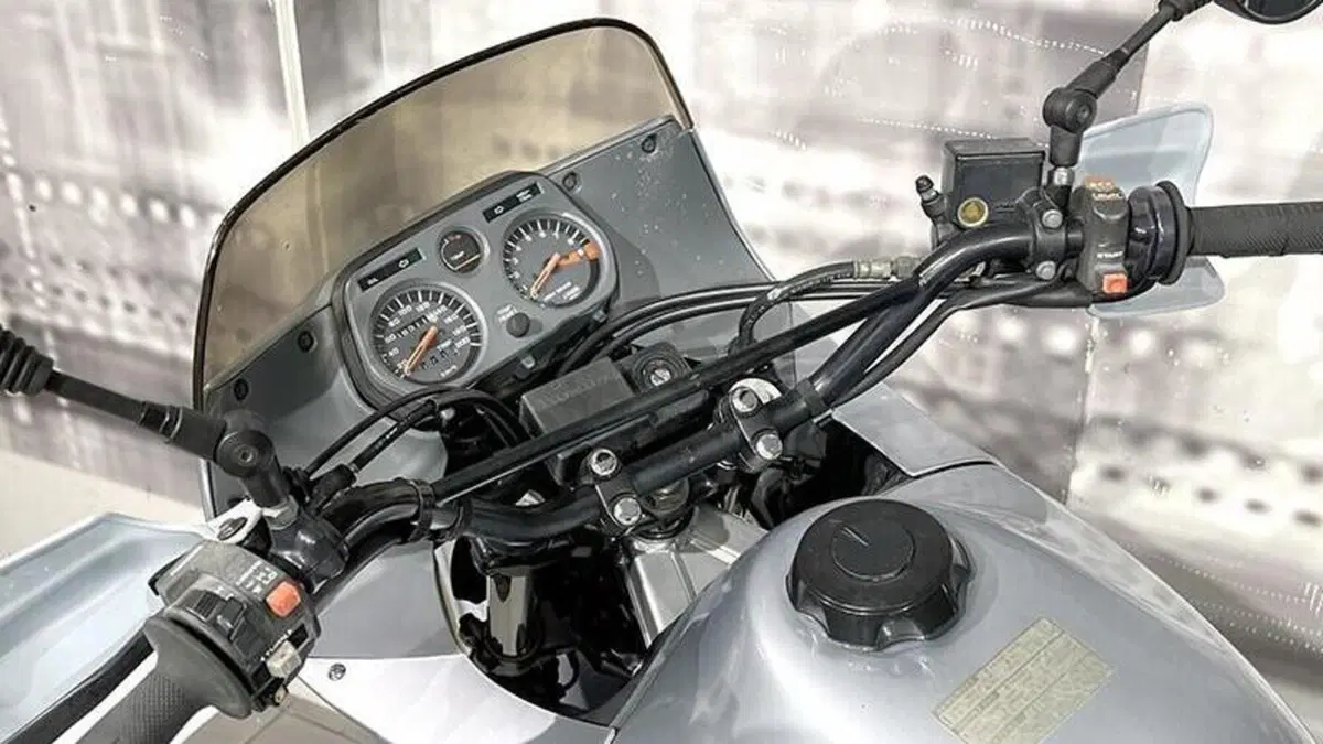 Honda Transalp XL 600V (1987 - 90)  (6)