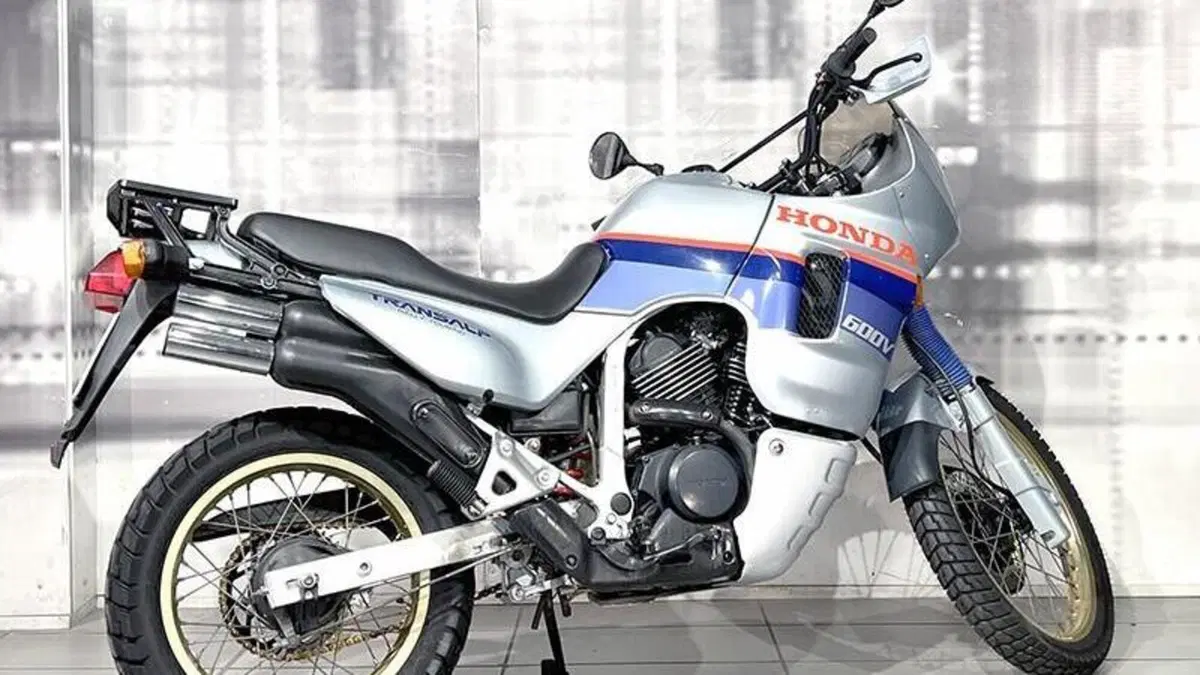 Honda Transalp XL 600V (1987 - 90)  (8)